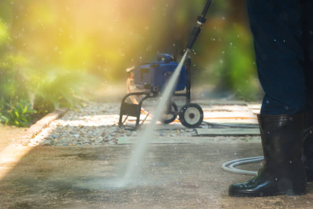 Best Animal Enclosure Cleaning  in Aldine, TX